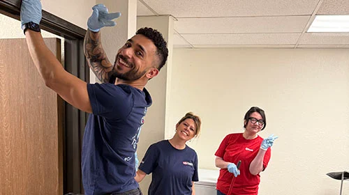 US Bank Volunteering for Mercy Housing